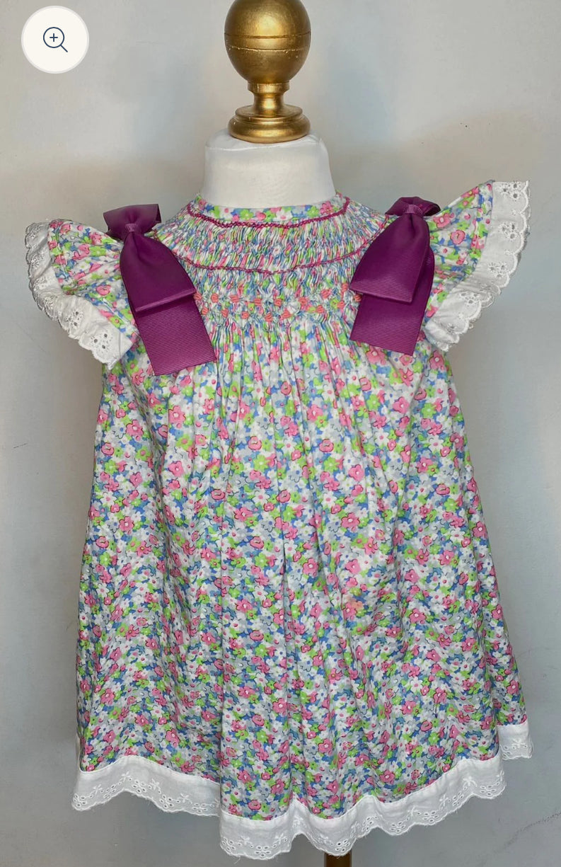 Vestido Paulina smock flores Tarena