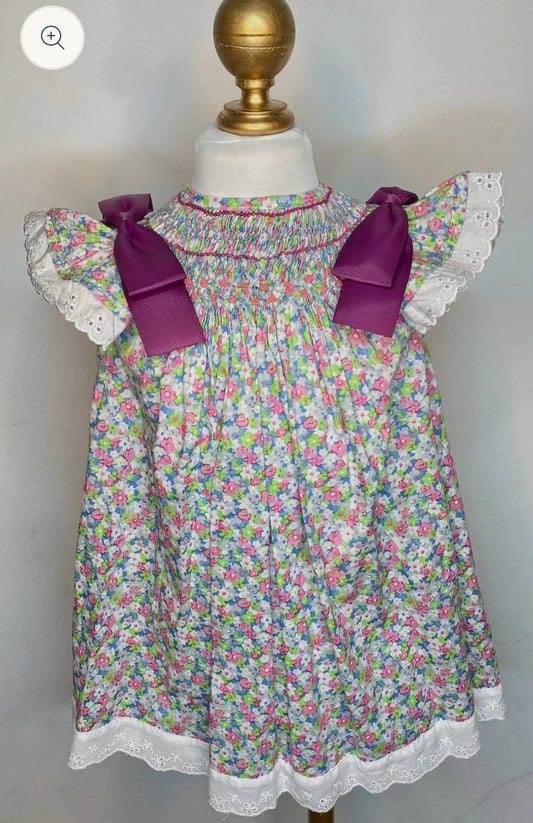 Vestido Paulina smock flores Tarena