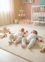 Cargar imagen en el visor de la galería, Set 2 peleles 2714 soja
