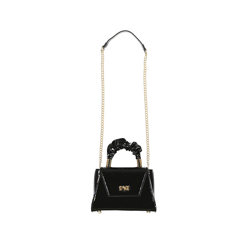 Bolso trapecio charol 5992 negro