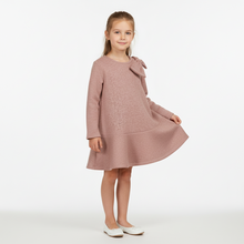 Cargar imagen en el visor de la galería, Vestido tricot por metro 4991 maquillaje
