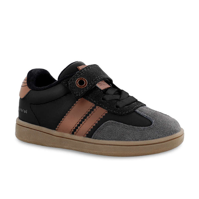 Deportiva 42718 negro
